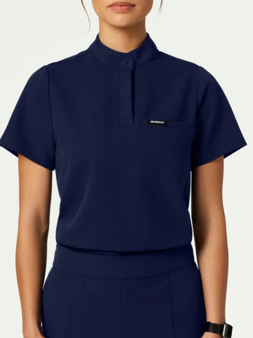 Jaanuu Women’s Medium Savi Tuck In Stand Collar Scrub Top NWT Navy